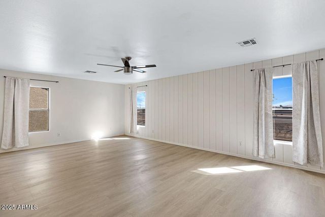 43631 W COWPATH Road, Maricopa, AZ 85138