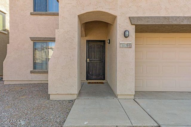 43631 W COWPATH Road, Maricopa, AZ 85138