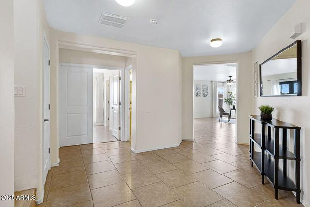 43631 W COWPATH Road, Maricopa, AZ 85138