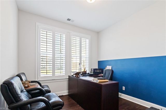 3105 Lantern PL, Chesapeake, VA 23321