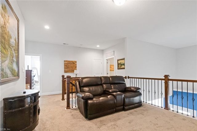 3105 Lantern PL, Chesapeake, VA 23321