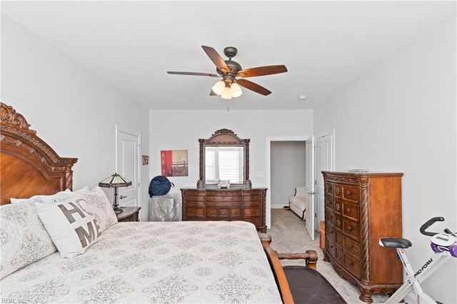 3105 Lantern PL, Chesapeake, VA 23321