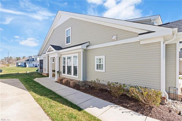 3105 Lantern PL, Chesapeake, VA 23321