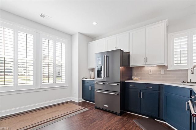 3105 Lantern PL, Chesapeake, VA 23321