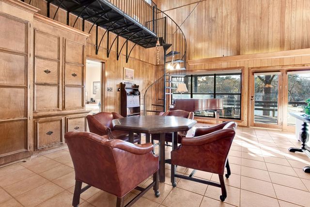 542 Hideaway Lane E, Hideaway, TX 75771