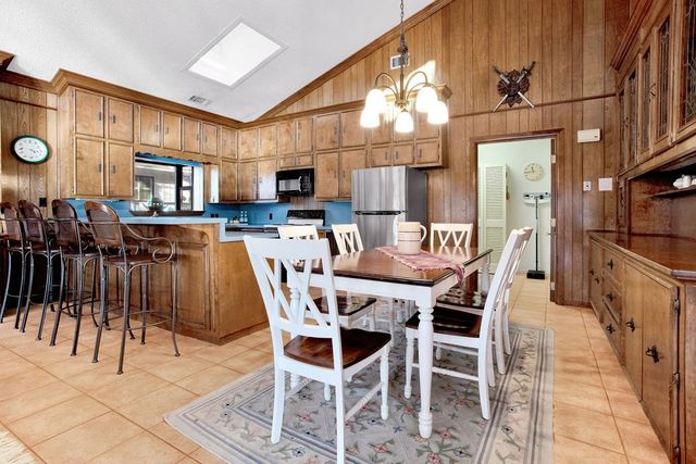 542 Hideaway Lane E, Hideaway, TX 75771