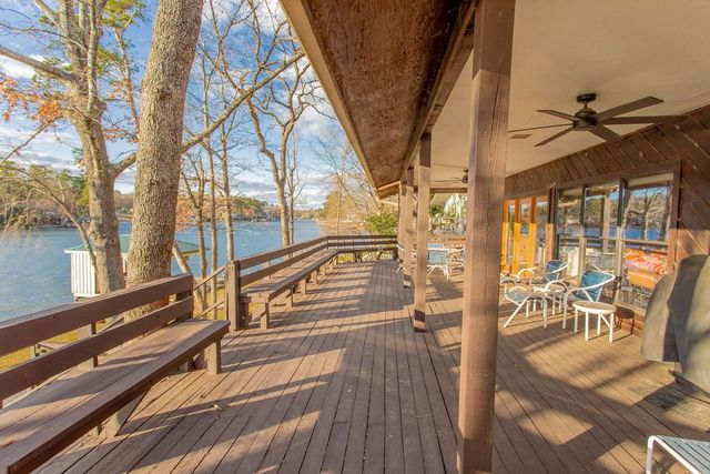 542 Hideaway Lane E, Hideaway, TX 75771