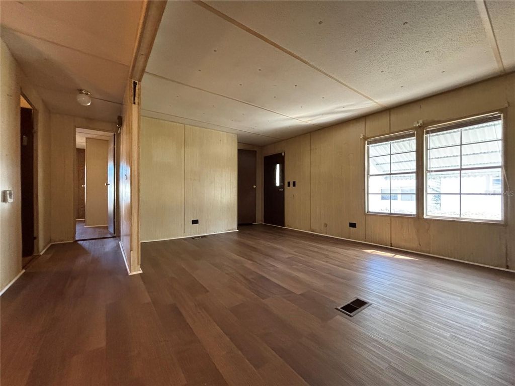 Image 11 of property listing at 9244 OGALALA STREET, New Port Richey, FL 34654