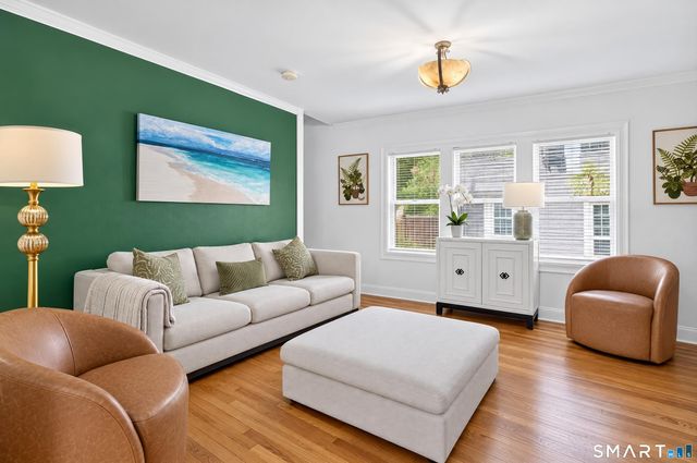 24 Cedar Crest Place, Norwalk, CT 06854