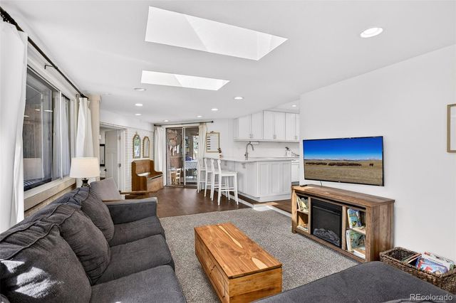 2717 S Steele Street, Denver, CO 80210