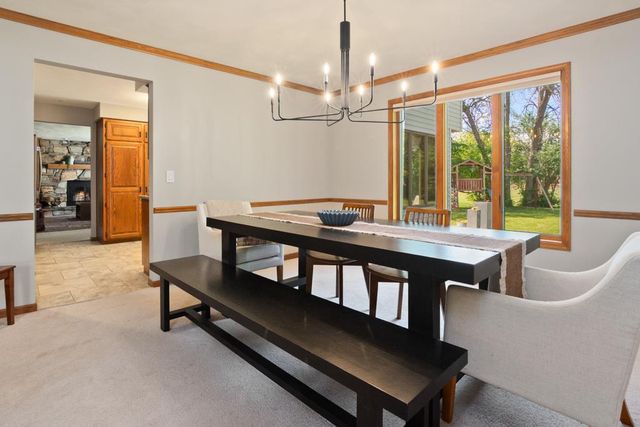 1825 EAGLE DRIVE, Neenah, WI 54956