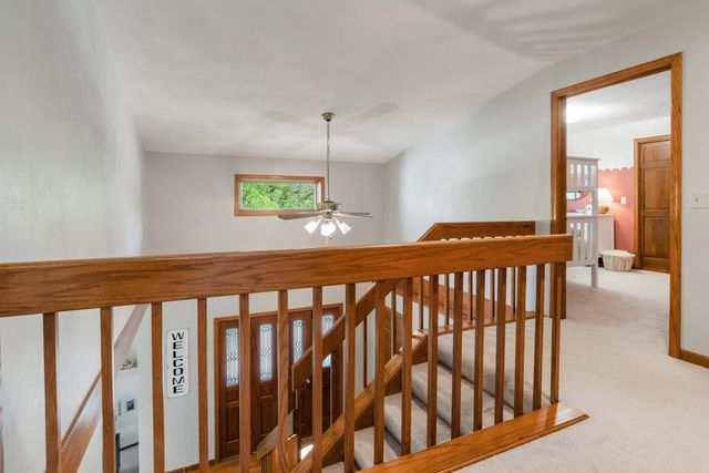 1825 EAGLE DRIVE, Neenah, WI 54956