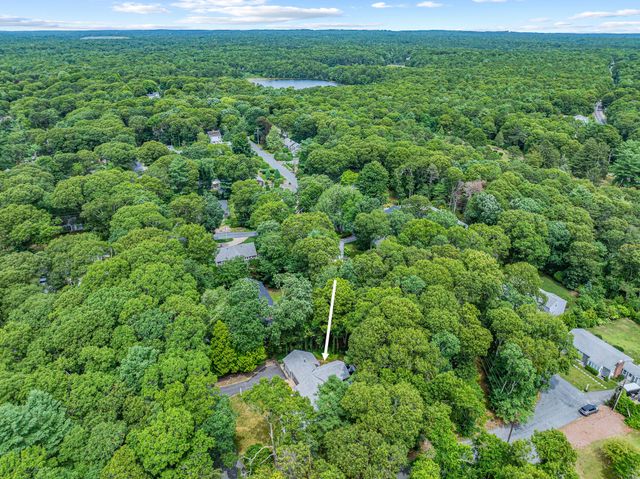 5 Hinckley Circle, Osterville, MA 02655