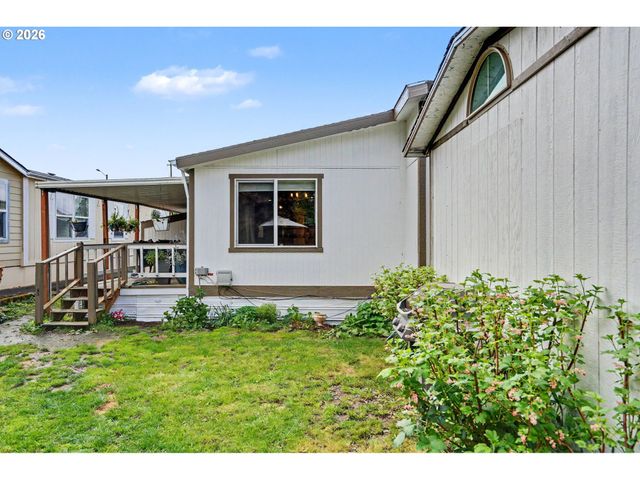 12450 Sw FISCHER Rd 103, Portland, OR 97224