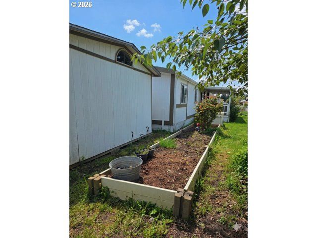 12450 Sw FISCHER Rd 103, Portland, OR 97224