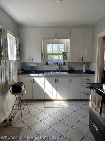 2311 S S Street, Fort Smith, AR 72901