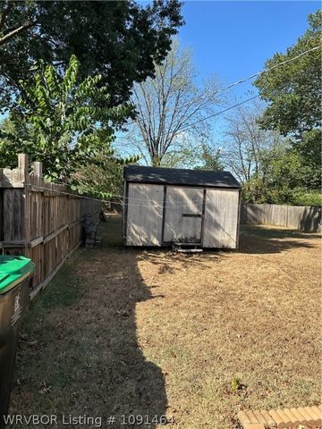 2311 S S Street, Fort Smith, AR 72901