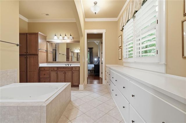 56 Sinti Trail, Big Canoe, GA 30143