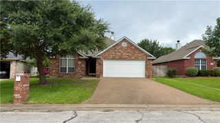 244 Stuttgart Circle, College Station, TX 77845