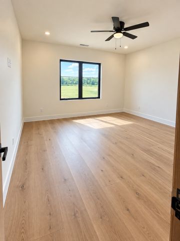 3368 Eslin Ct, Murfreesboro, TN 37130