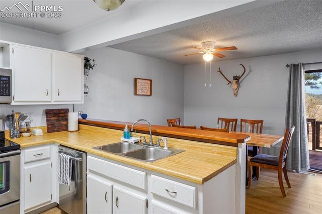 1990 Erin Loop, Colorado Springs, CO 80918