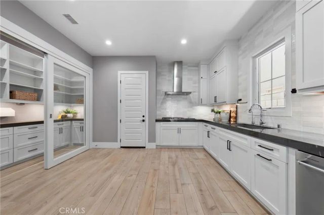 51 Thrush, Irvine, CA 92618