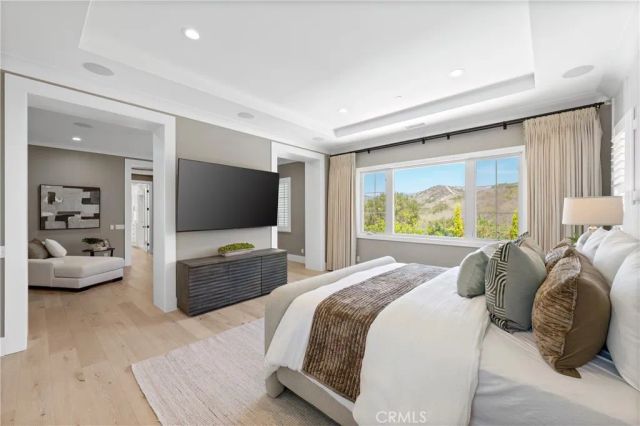 51 Thrush, Irvine, CA 92618