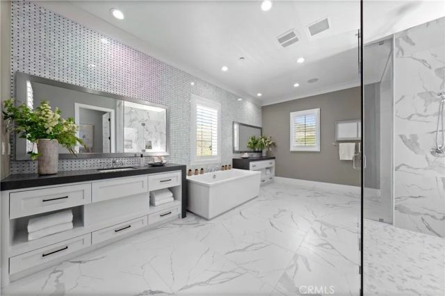 51 Thrush, Irvine, CA 92618