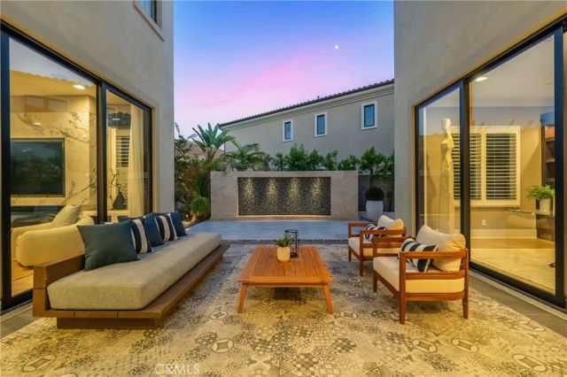 51 Thrush, Irvine, CA 92618