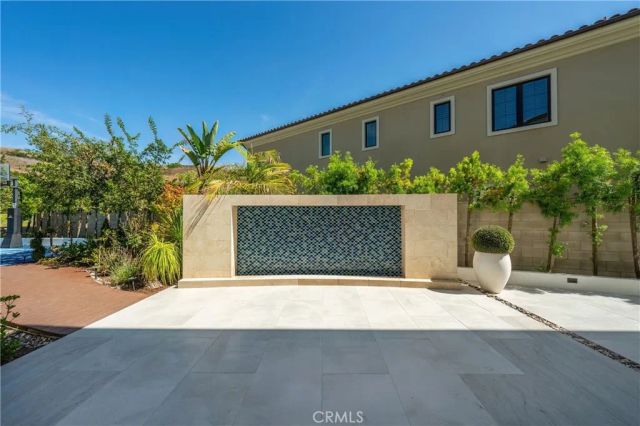 51 Thrush, Irvine, CA 92618