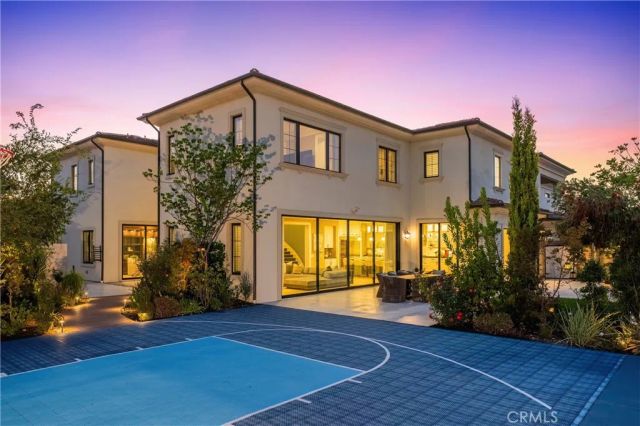 51 Thrush, Irvine, CA 92618