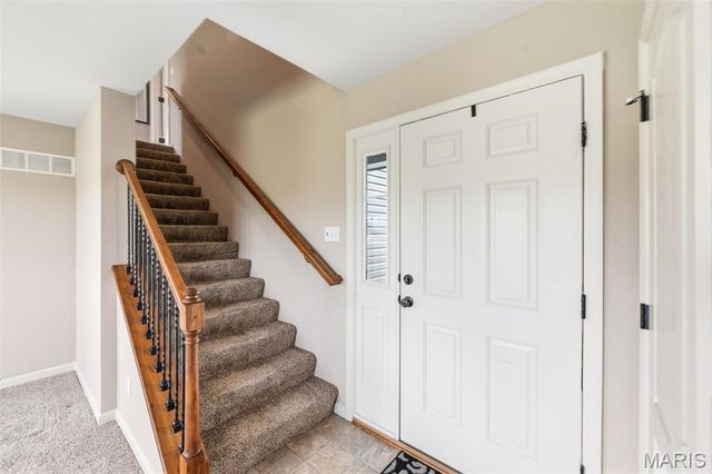 27518 Forest Ridge Drive, Warrenton, MO 63383