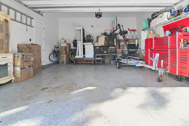 315 Red Barn Road, Freeport, FL 32439