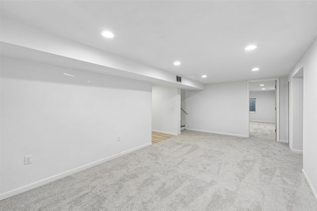 2928 E 40th Street, Des Moines, IA 50317