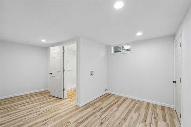 2928 E 40th Street, Des Moines, IA 50317