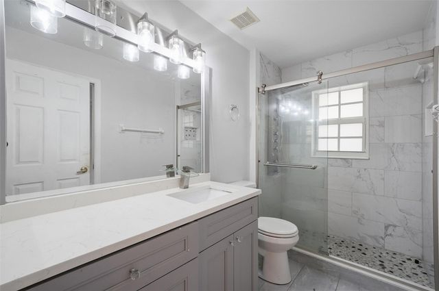 8108 Prestige Commons Drive, Tamarac, FL 33321