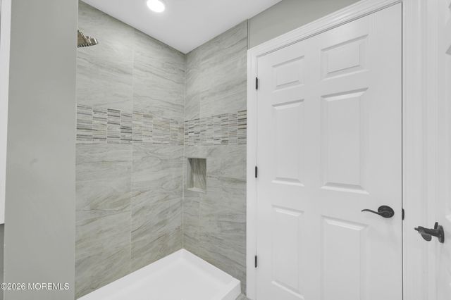 86C Dorchester Drive, Lakewood, NJ 08701