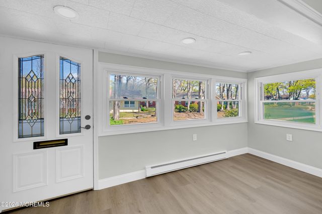 86C Dorchester Drive, Lakewood, NJ 08701