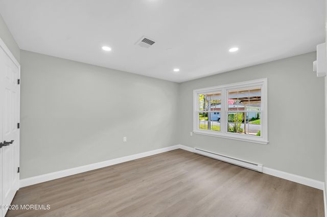 86C Dorchester Drive, Lakewood, NJ 08701