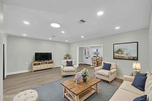 86C Dorchester Drive, Lakewood, NJ 08701