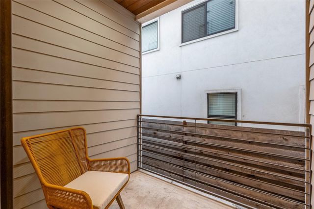 1105 E 12th ST, Austin, TX 78702