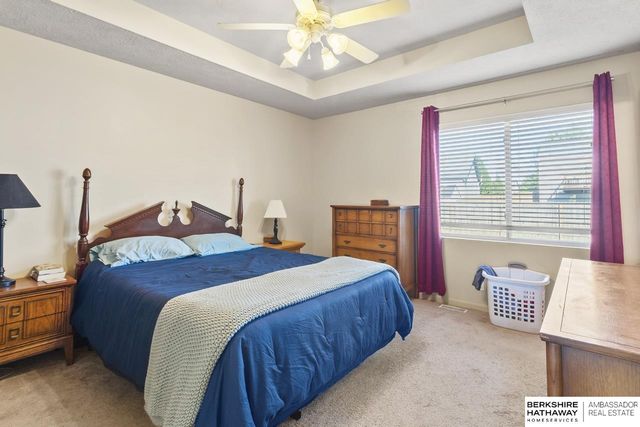 13801 S 44th Street, Bellevue, NE 68123