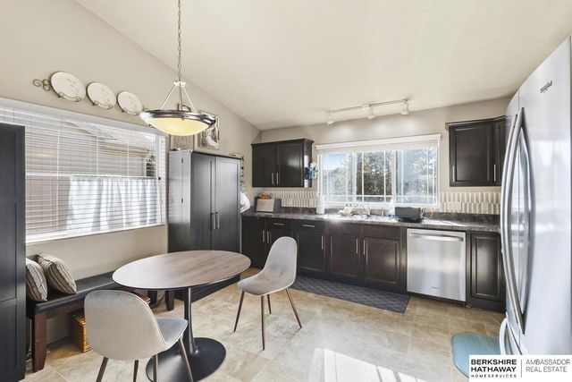 13801 S 44th Street, Bellevue, NE 68123