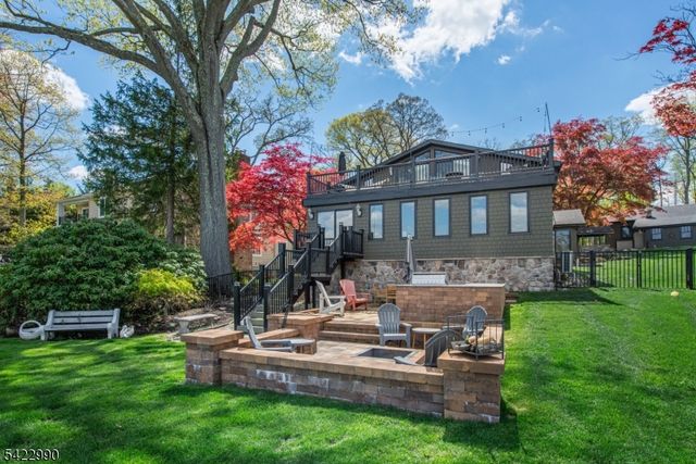 116 Chincopee Rd, Jefferson Twp., NJ 07849