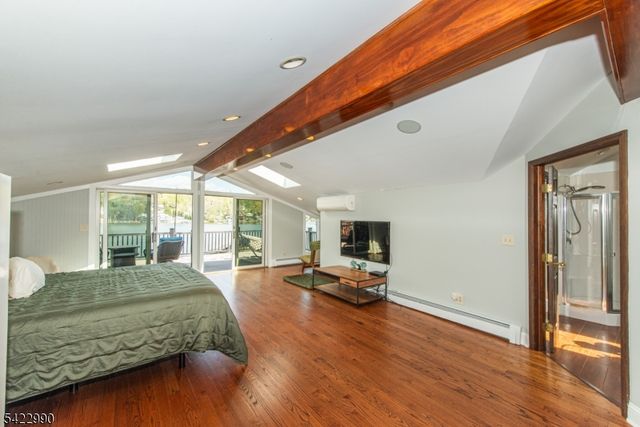 116 Chincopee Rd, Jefferson Twp., NJ 07849