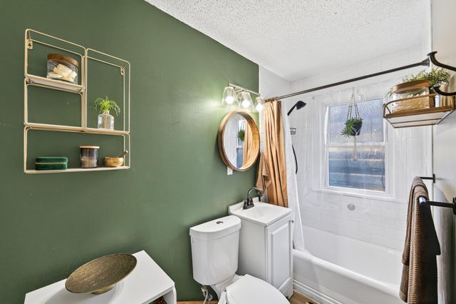 1812 Carl Street, Lauderdale, MN 55113