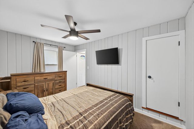 1812 Carl Street, Lauderdale, MN 55113