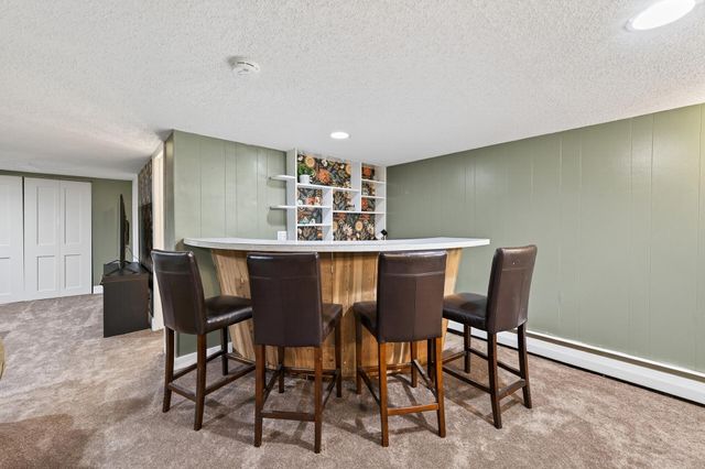 1812 Carl Street, Lauderdale, MN 55113