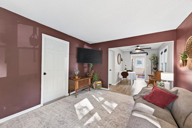 1812 Carl Street, Lauderdale, MN 55113