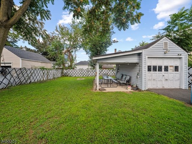 18 Emerson Ave, Paterson City, NJ 07502